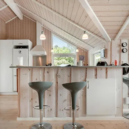 Vakantiehuis Three-bedroom In Nykobing Sj Rørvig